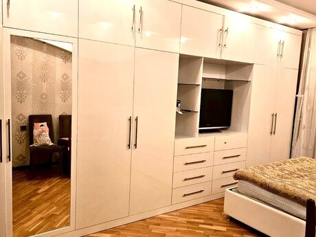 Аренда: 3-комнатная квартира, 70 м², Memar Əcəmi: 700 ₼/мес 3