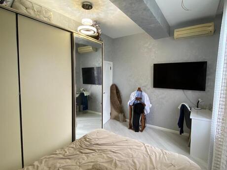 3 otaqlı mənzil, 81 m², 8-ci mikrorayon: 250 000 ₼ 5