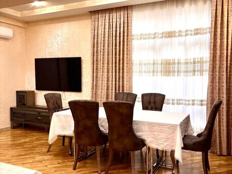Kirayə 3 otaqlı mənzil, 130 m², Nəsimi: 1 500 ₼/ay 4