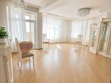 Elan №6409318 - Bakı, Nizami m., 3 otaqlı, 140 m², 7/15 mərtəbə