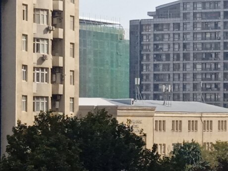 2 otaqlı mənzil, 90 m², 28 May: 395 000 ₼ 3