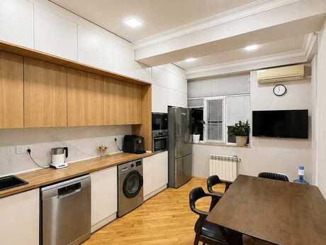 3 otaqlı mənzil, 140 m², Nəriman Nərimanov: 395 000 ₼ 5