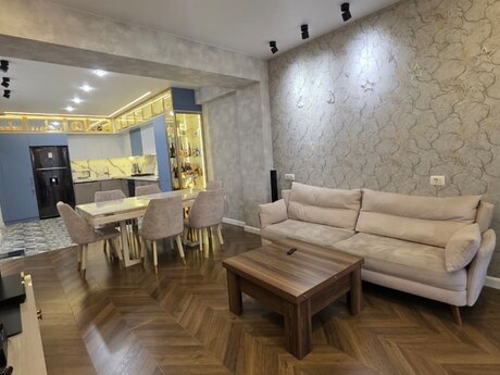 4 otaqlı mənzil, 130 m², Nəriman Nərimanov: 375 000 ₼ 5