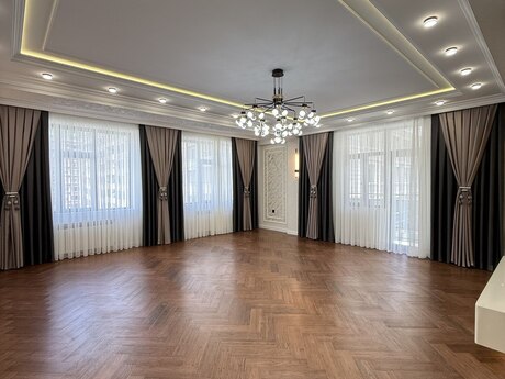 Elan №6409414 - Bakı, Gənclik m., 3 otaqlı, 142 m², 12/16 mərtəbə