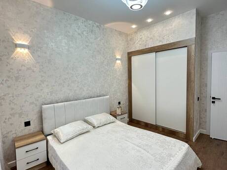 3 otaqlı mənzil, 118 m², 28 May: 418 000 ₼ 5