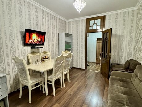 4 otaqlı mənzil, 110 m², İnşaatçılar: 237 000 ₼ 4