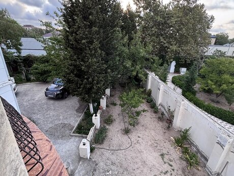 10 otaqlı həyət evi, 500 m², Novxanı: 450 000 ₼ 4