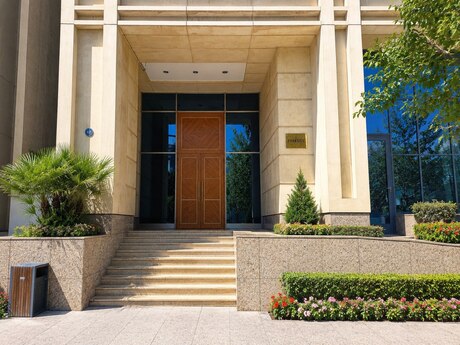 2 otaqlı mənzil, 114 m², Sahil: 2 000 000 ₼ 4