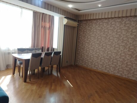 İnşaatçılarda 3 otaqlı yeni tikili mənzil kirayə verilir, 105 m², 650 AZN/ay, şəkil 4 / 9