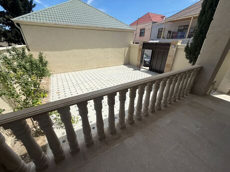 5 otaqlı həyət evi, 200 m², Yeni Ramana: 195 000 ₼ 4