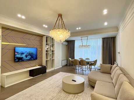 Elan №6409773 - Bakı, Azadlıq Prospekti m., 3 otaqlı, 135 m², 9/17 mərtəbə