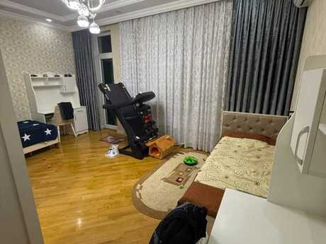3 otaqlı mənzil, 137 m², Azadlıq Prospekti: 360 000 ₼ 2