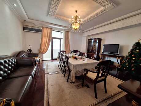 4 otaqlı mənzil, 172 m², Nərimanov: 475 000 ₼ 3