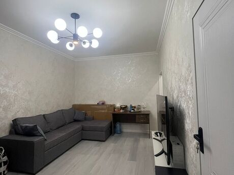 2-комнатная квартира, 45 м², 20 Yanvar: 126 000 ₼ 2