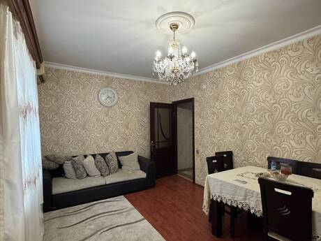 3 otaqlı mənzil, 60 m², Nəriman Nərimanov: 180 000 ₼ 2