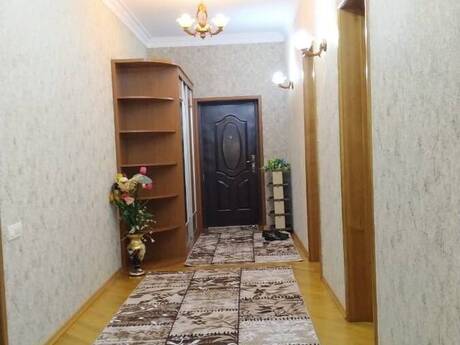 Kirayə 3 otaqlı mənzil, 140 m², Şah İsmayıl Xətai: 1 000 ₼/ay 3