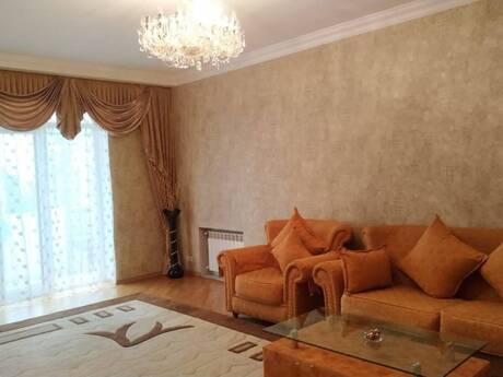 Kirayə 3 otaqlı mənzil, 140 m², Şah İsmayıl Xətai: 1 000 ₼/ay 2