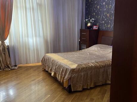 Kirayə 3 otaqlı mənzil, 140 m², Şah İsmayıl Xətai: 1 200 ₼/ay 4