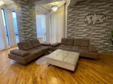 Kirayə 3 otaqlı mənzil, 157 m², Nəsimi: 1 300 ₼/ay 2