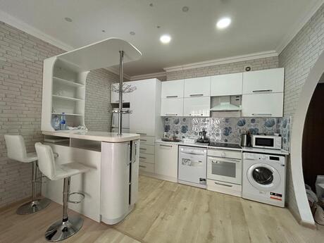 Kirayə 2 otaqlı mənzil, 70 m², Şah İsmayıl Xətai: 1 200 ₼/ay 4