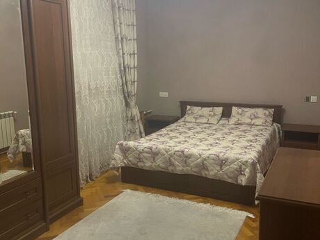 Аренда: 3-комнатная квартира, 85 м², 28 May: 850 ₼/мес 3