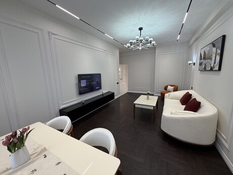 2 otaqlı mənzil, 55 m², 28 May: 225 000 ₼ 2