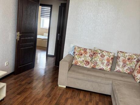 Kirayə 3 otaqlı mənzil, 85 m², İnşaatçılar: 750 ₼/ay 2