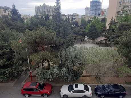 Elan №6410081 - Bakı, Elmlər Akademiyası m., 2 otaqlı, 70 m², 4/5 mərtəbə