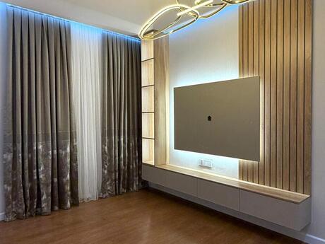 4 otaqlı mənzil, 140 m², Neftçilər: 305 000 ₼ 2