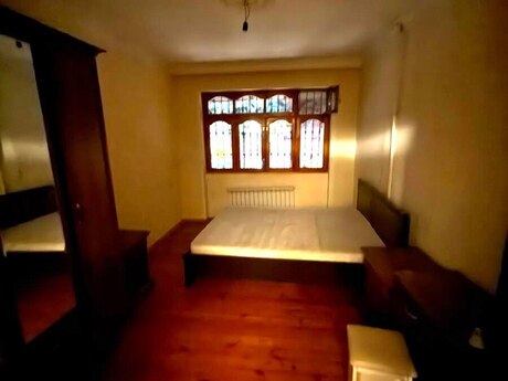 3-room apartment for rent, 90 m², Xalqlar Dostluğu: 750 ₼/mo 5