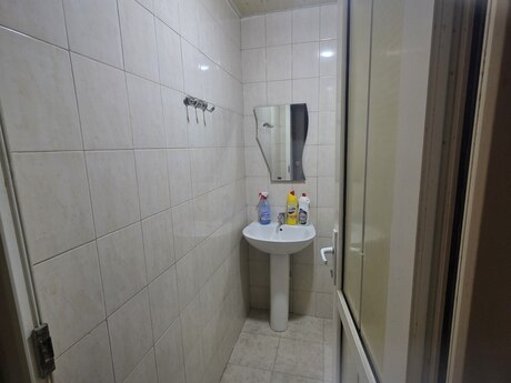 Kirayə 1 otaqlı mənzil, 31 m², Elmlər Akademiyası: 750 ₼/ay 5