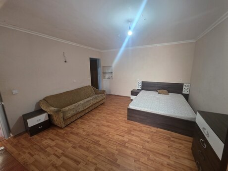 Kirayə 1 otaqlı mənzil, 31 m², Elmlər Akademiyası: 750 ₼/ay 3