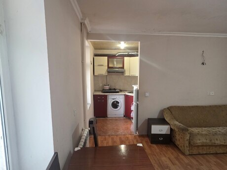 Kirayə 1 otaqlı mənzil, 31 m², Elmlər Akademiyası: 750 ₼/ay 2