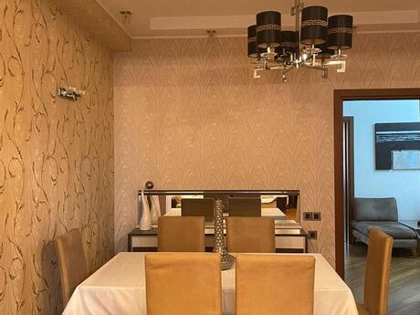 Kirayə 4 otaqlı mənzil, 170 m², 28 May: 2 000 ₼/ay 4