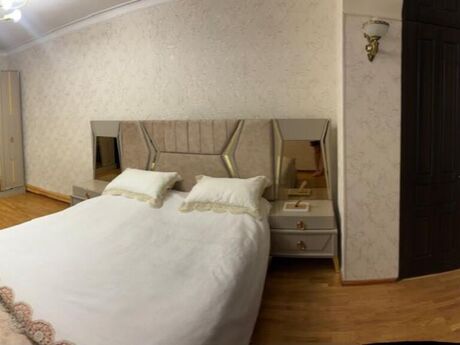 3 otaqlı mənzil, 70 m², 28 May: 220 000 ₼ 2
