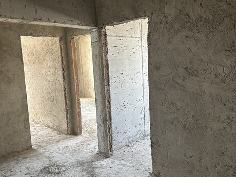 2 otaqlı mənzil, 80 m², Qara Qarayev: 240 000 ₼ 2