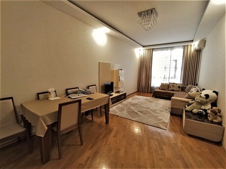 Kirayə 2 otaqlı mənzil, 100 m², İnşaatçılar: 700 ₼/ay 5