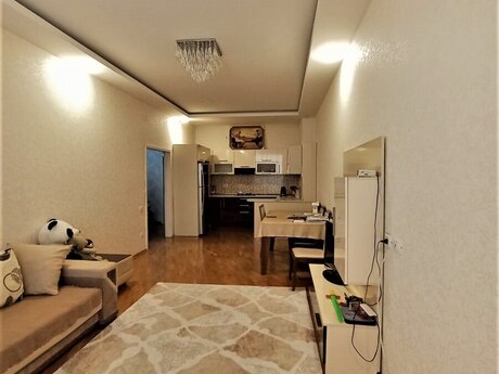 Kirayə 2 otaqlı mənzil, 100 m², İnşaatçılar: 700 ₼/ay 3