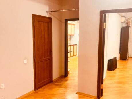 Kirayə 3 otaqlı mənzil, 110 m², Həzi Aslanov: 800 ₼/ay 2