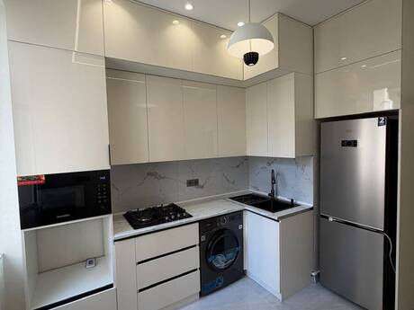 Elan №6410534 - Bakı, Elmlər Akademiyası m., 2 otaqlı, 56 m², 4/5 mərtəbə