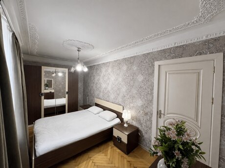 2-room apartment for rent, 50 m², İçəri Şəhər: 790 ₼/mo 3