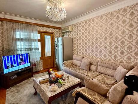 5 otaqlı mənzil, 130 m², Qara Qarayev: 330 000 ₼ 4