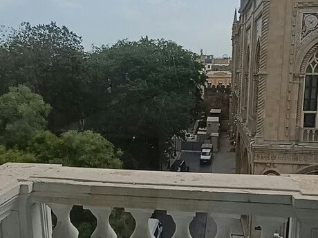 Kirayə 3 otaqlı mənzil, 100 m², İçəri Şəhər: 1 500 ₼/ay 2