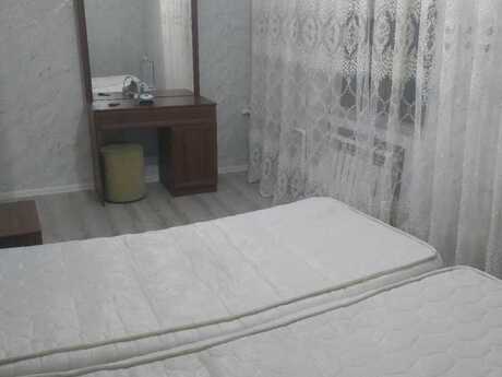 3-room apartment for rent, 80 m², Neftçilər: 700 ₼/mo 4