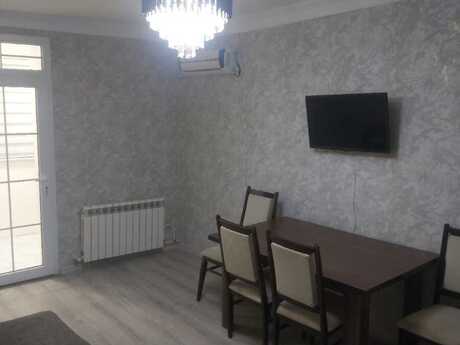 3 rooms · 80 m² · floor 4/5, Neftçilər