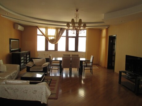 Elan №6410522 - Bakı, Nəsimi r., 3 otaqlı, 170 m², 12/17 mərtəbə