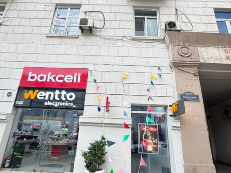 1 otaq · 36 m² · 2/4 mərtəbə, Elmlər Akademiyası