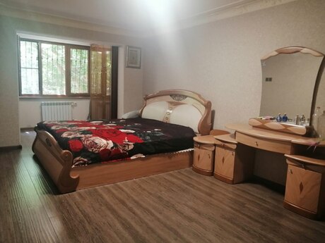 4-room apartment, 70 m², Xalqlar Dostluğu: 198 000 ₼ 3