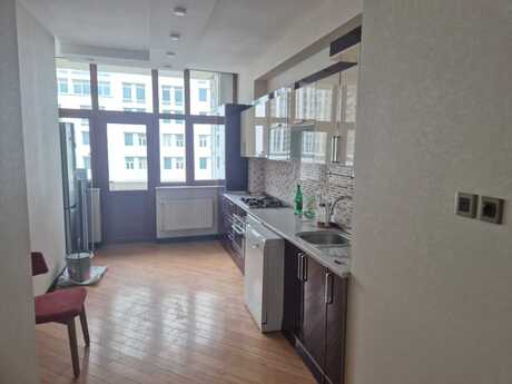 Kirayə 3 otaqlı mənzil, 120 m², Şah İsmayıl Xətai: 1 000 ₼/ay 2