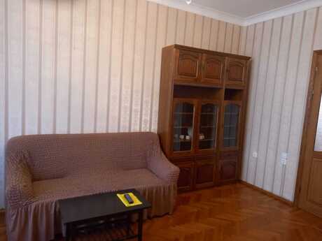 Аренда: 3-комнатная квартира, 80 м², 28 May: 800 ₼/мес 3